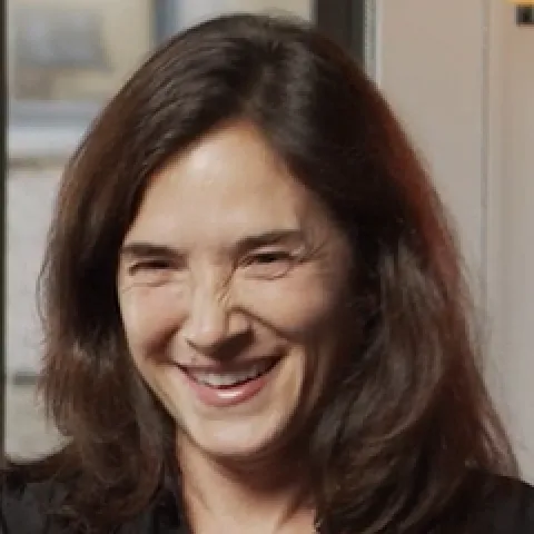 Photo of Catherine Lederer
